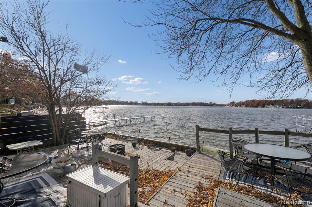 Lakeside deck with outdoor dining area